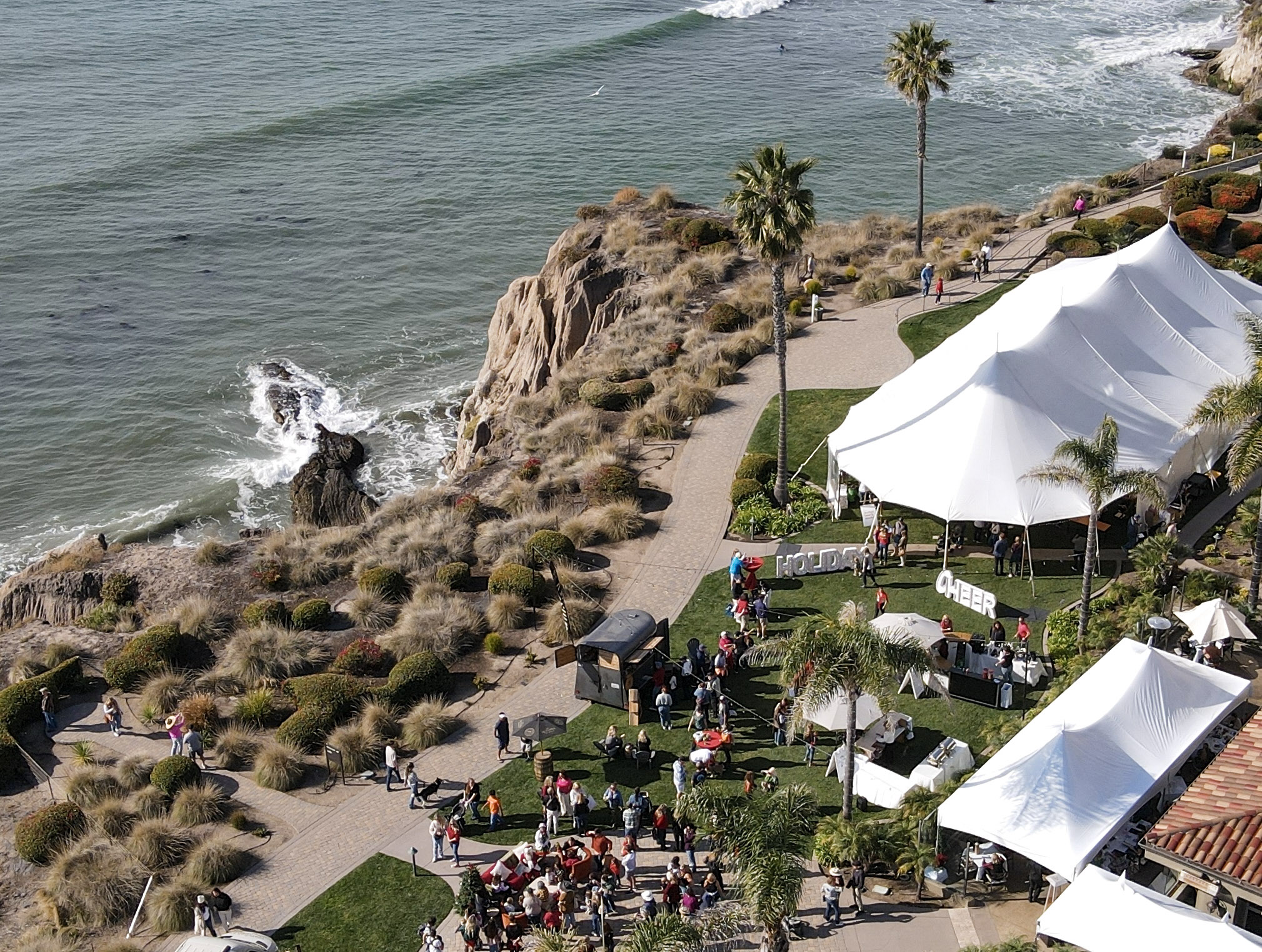 Dolphin Bay Resort & Spa